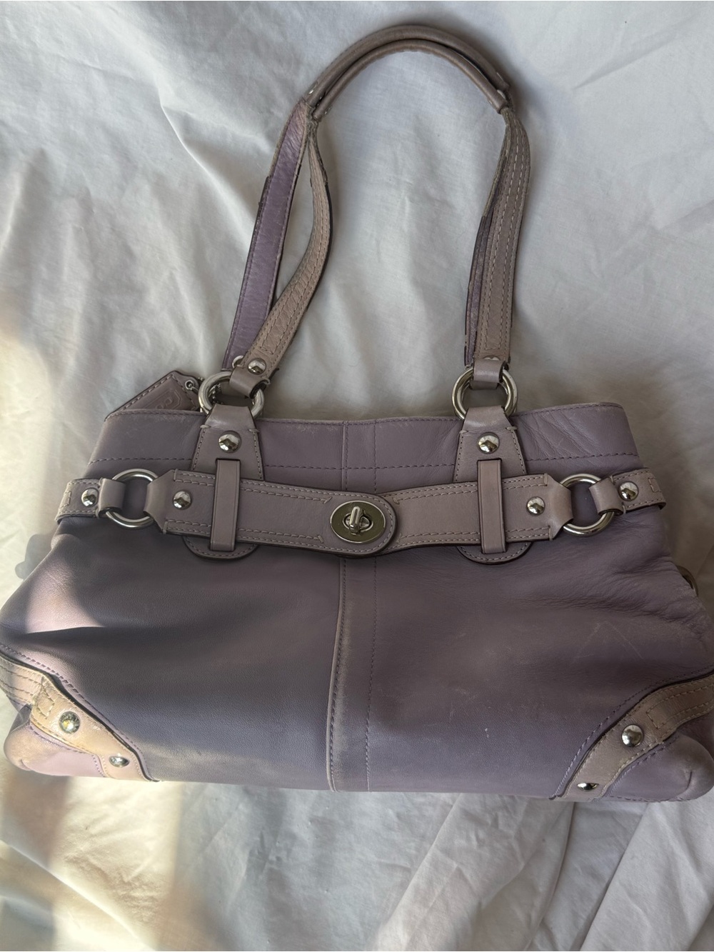 Coach Hampton Turn lock Lilac Purse